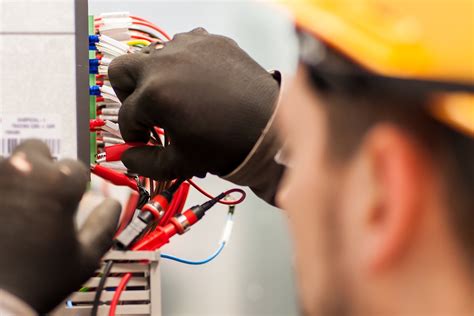 electrical pre apprenticeship box hill|box hill electrotechnology course.